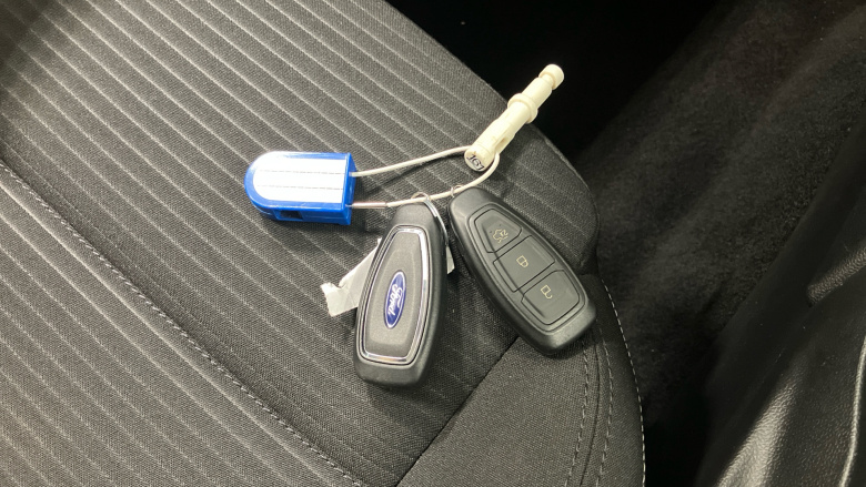 Ford Focus 1.0 EcoBoost Titanium 5dr Petrol Estate